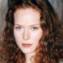 Toda la información sobre la actriz Chelah Horsdal