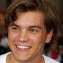 Toda la información sobre la actriz Emile Hirsch