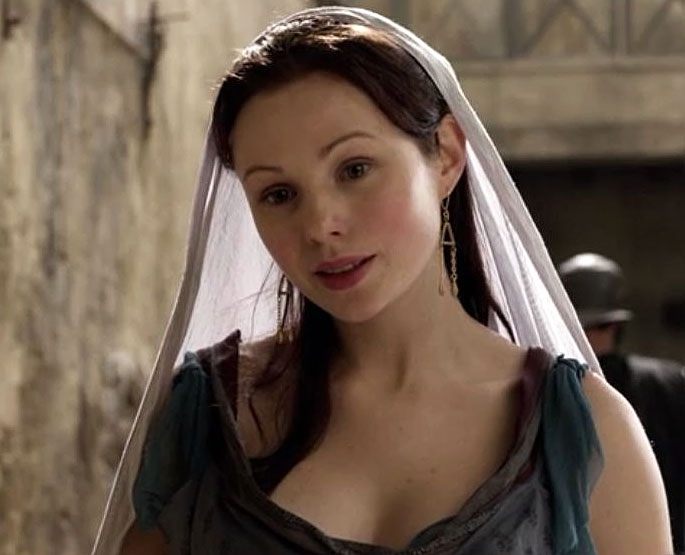 Brooke Williams como Aurelia en la serie 'Spartacus'